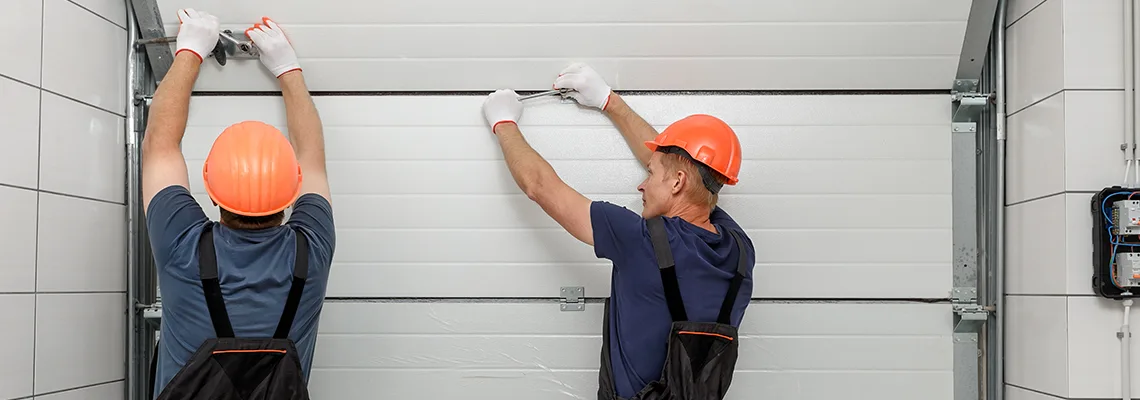 Driveway Garage Door Local Technicians in Collinsville, Illinois